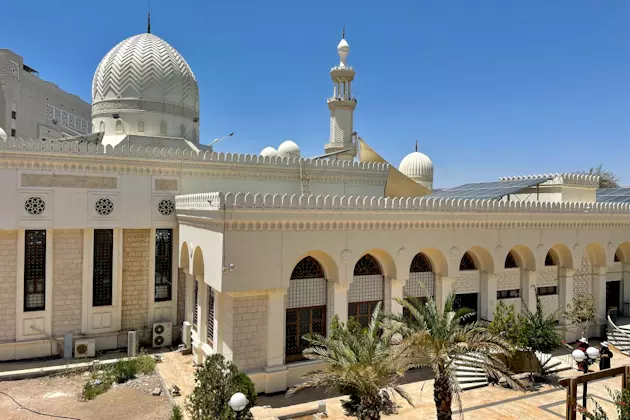 Moschee in Akaba, der Stadt am Roten Meer und Paradies für Taucher, Jordanien
