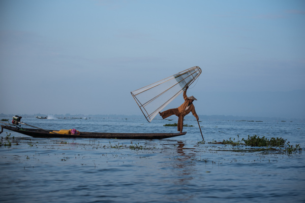 Einbeinruder auf dem Inle-See im Shan-Staat, Myanmar