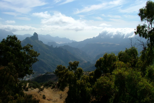 Der Mirador del Pico de Las Nieves bietet einen einmaligen Blick über die Insel Cran Canaria, Kanaren