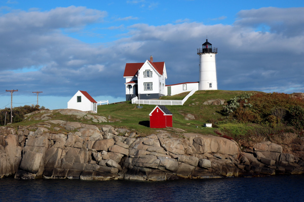 An den Küsten Maines gibt es 63 Leuchttürme und das Nationalgericht ist frischer Hummer, Neu England, USA