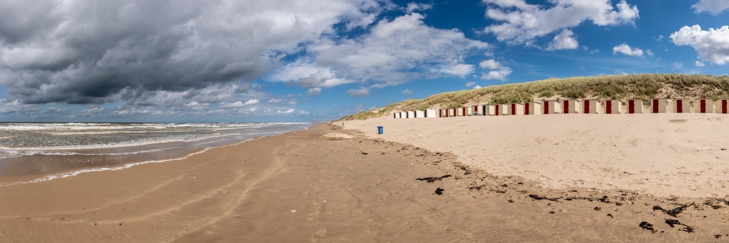 Weite Strände entland der Küste der Provinz Nord-Holland, Niederlande